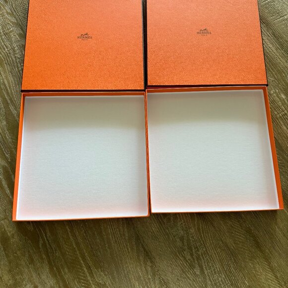 Two Hermes Boxes - Picture 3 of 3